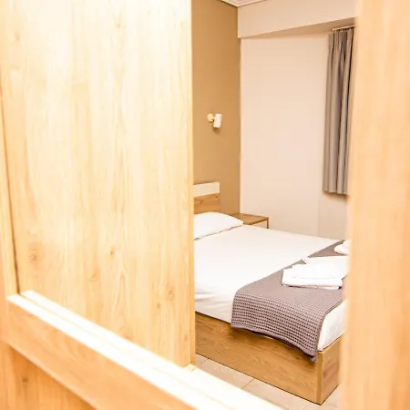 Afrodite 3* Néoi Póroi