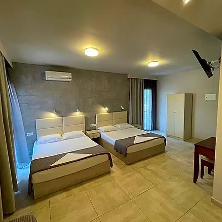 Afrodite 3* Neoi Poroi